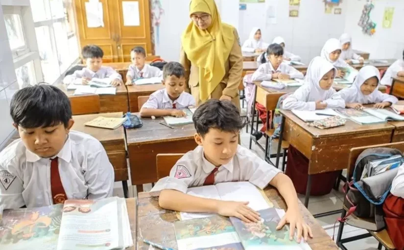 Pendidikan Formal: Jalan Sukses atau Jalur Cepat Kehilangan Jati Diri?